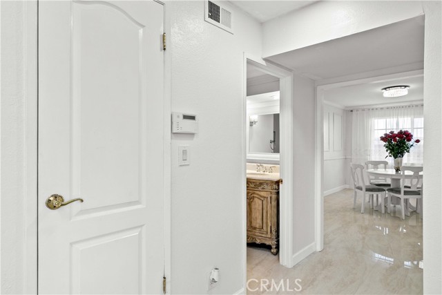 Detail Gallery Image 34 of 72 For 9915 Nevada Ave, Chatsworth,  CA 91311 - 5 Beds | 4 Baths