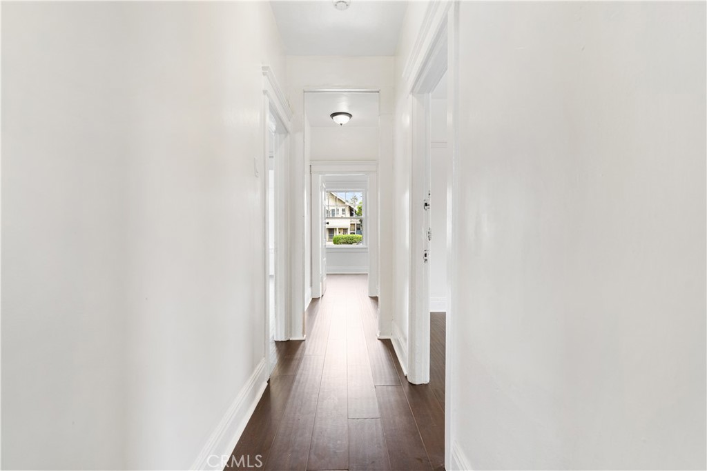 MLS #OC25097887 img 25