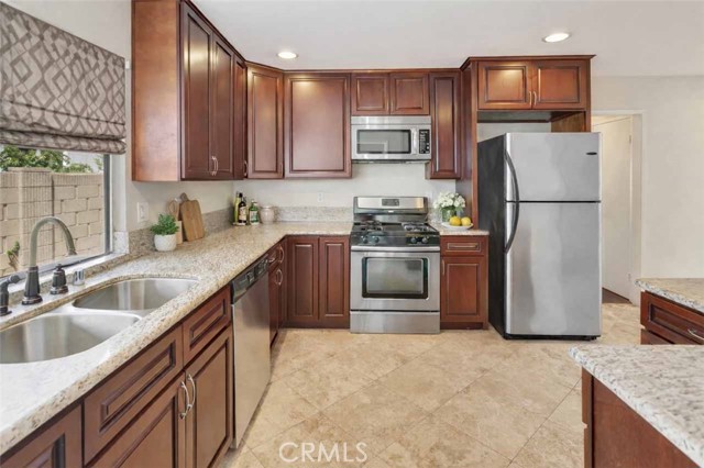 Image 8 of 28 For 6693 Teakwood