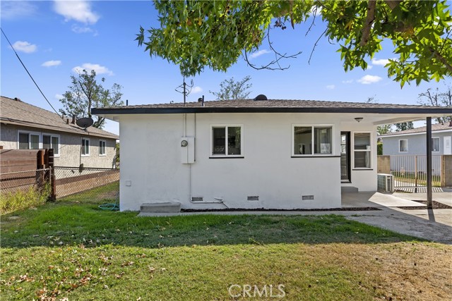 3331 64th Street, Long Beach, California 90805, 3 Bedrooms Bedrooms, ,1 BathroomBathrooms,Single Family Residence,For Sale,64th,IV21227128