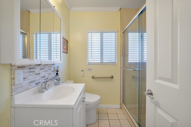 Detail Gallery Image 32 of 49 For 16646 Tribune St, Granada Hills,  CA 91344 - 4 Beds | 3 Baths