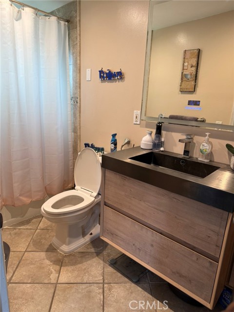 Detail Gallery Image 13 of 22 For 1038 E Denwall, Carson,  CA 90746 - 3 Beds | 2 Baths