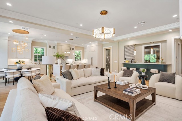 608 Arbolada Drive, Arcadia CA: https://media.crmls.org/medias/f7fb0589-8b0c-43b0-9af9-f943528c298b.jpg