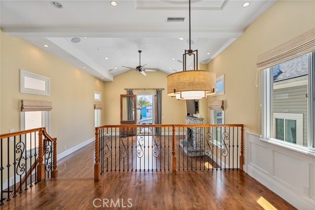 1533 Goodman Avenue, Redondo Beach CA: https://media.crmls.org/medias/f7fca032-eafd-4456-9487-be571ba67c76.jpg