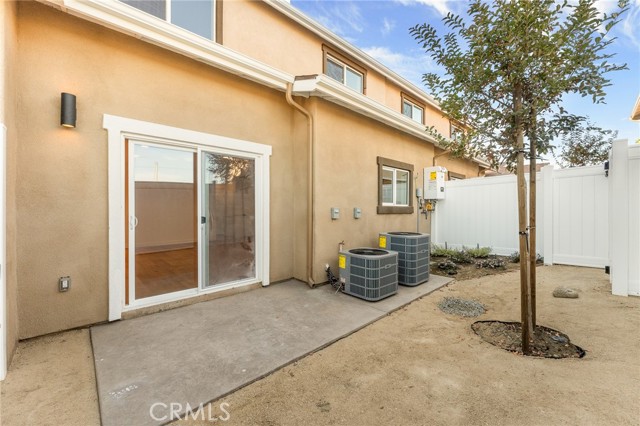 Detail Gallery Image 33 of 34 For 902 W Hert St, Colton,  CA 92324 - 4 Beds | 2/1 Baths