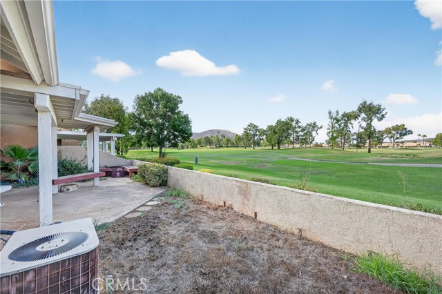 Detail Gallery Image 14 of 25 For 995 Hogan, Banning,  CA 92220 - 2 Beds | 2 Baths