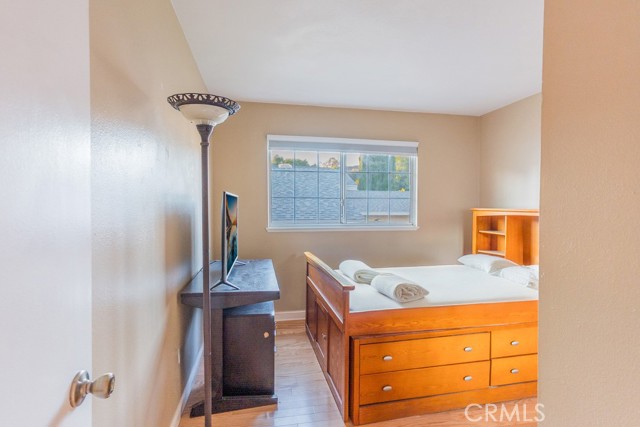 Detail Gallery Image 27 of 66 For 23132 Posada, Valencia,  CA 91354 - 5 Beds | 3 Baths