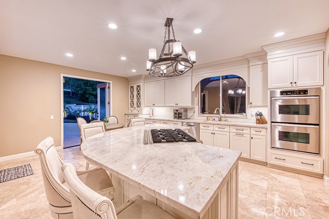 Detail Gallery Image 9 of 34 For 22 Marble Creek Ln, Coto de Caza,  CA 92679 - 5 Beds | 4 Baths