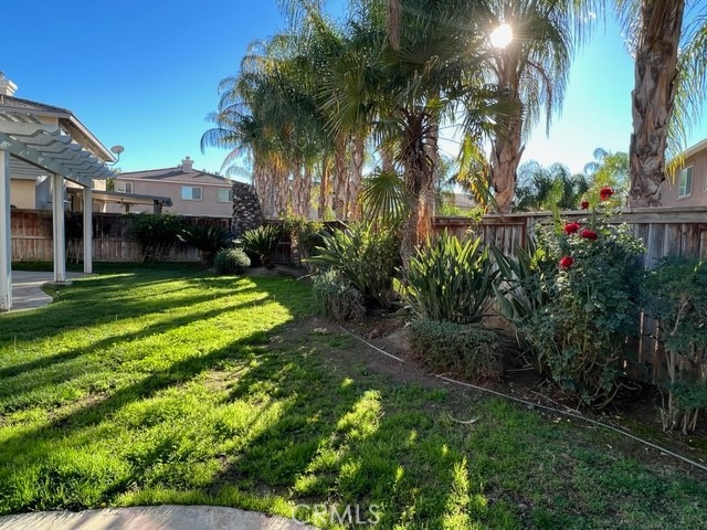 Detail Gallery Image 18 of 20 For 14933 Meridian Pl, Moreno Valley,  CA 92555 - 4 Beds | 3/1 Baths