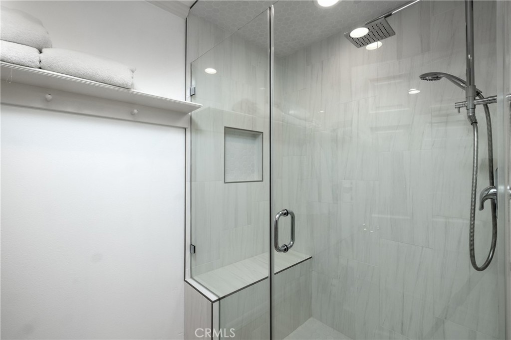 MLS #OC26132556 image #19