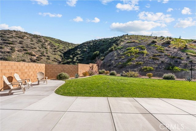 Detail Gallery Image 43 of 56 For 28332 Clarion, Canyon Country,  CA 91350 - 5 Beds | 4/1 Baths