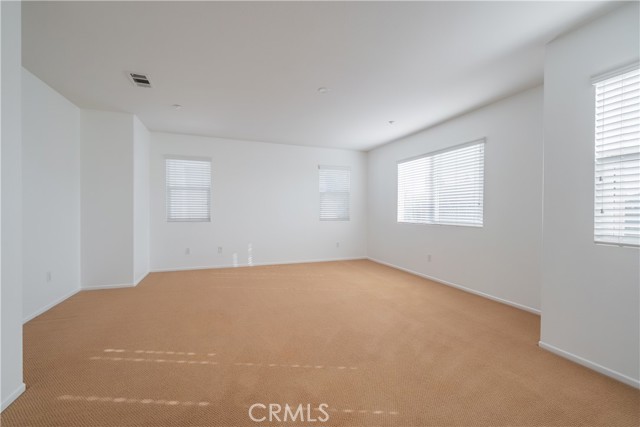 Detail Gallery Image 13 of 30 For 4863 Yale St, Montclair,  CA 91763 - 4 Beds | 2/1 Baths