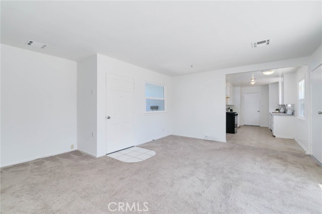 Detail Gallery Image 6 of 20 For 38338 16th St, Palmdale,  CA 93550 - 3 Beds | 1 Baths