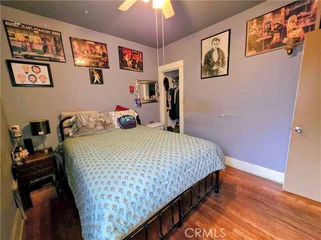 5323 Latham, Los Angeles CA: https://media.crmls.org/medias/f803d374-8b55-4f1a-ab23-6fc4e337fa65.jpg