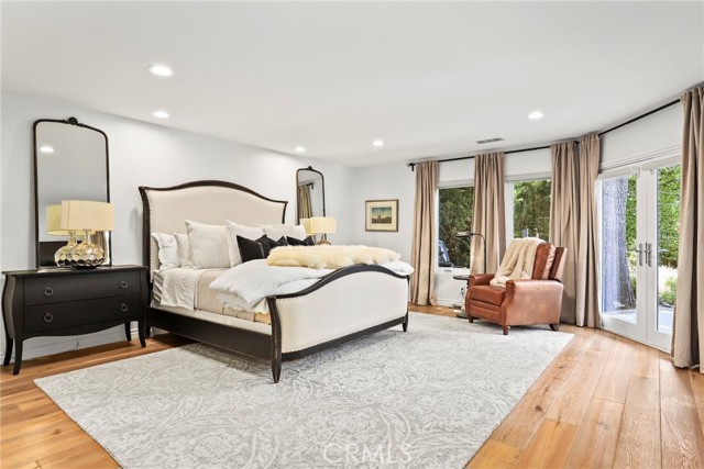 4855 Arcola Avenue, Toluca Lake CA: https://media.crmls.org/medias/f8045711-dfab-4c27-954c-58d9b5e269d3.jpg