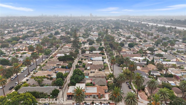 Detail Gallery Image 9 of 20 For 2480 Oregon Avenue, Long Beach,  CA 90806 - 3 Beds | 1 Baths