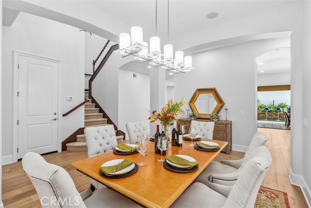 4762 Oceanridge Drive, Huntington Beach CA: https://media.crmls.org/medias/f8047a77-074d-45b7-aea5-6e68a8aaf8ba.jpg