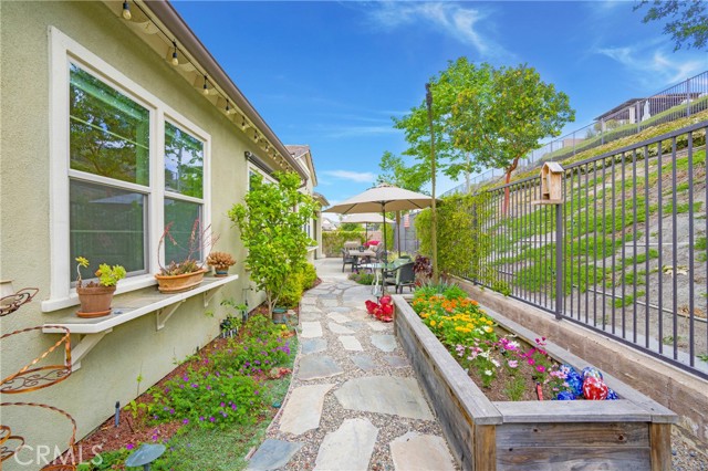 112 Cerrero Court, Rancho Mission Viejo CA: https://media.crmls.org/medias/f8047a8b-86e6-4a2b-85d0-50d8b0fa65aa.jpg