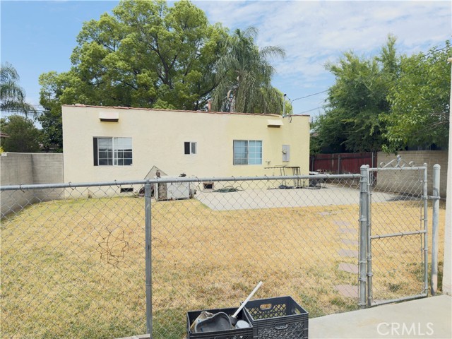 2783 N Arrowhead Avenue, San Bernardino, California 92405, 2 Bedrooms Bedrooms, ,1 BathroomBathrooms,Residential,For Sale,2783 N Arrowhead Avenue,CRIG25158348