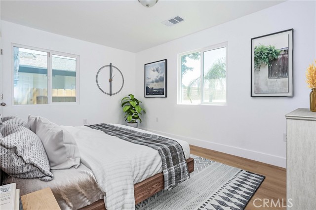 205 S Myrtle Street, Bakersfield CA: https://media.crmls.org/medias/f80551cb-c968-48ca-8967-e3cbd953f9eb.jpg