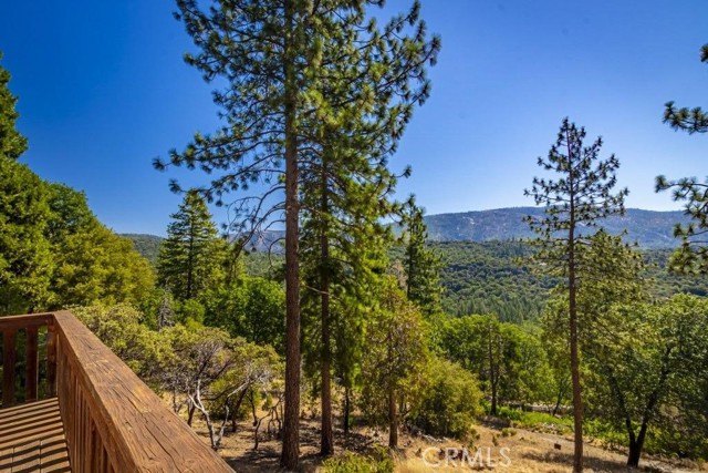 35853 Sierra Linda Drive, Wishon CA: https://media.crmls.org/medias/f806d787-2424-42e8-9fbe-be19f3cc057c.jpg