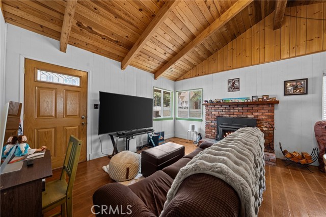 Detail Gallery Image 11 of 29 For 731 Yukon Rd, Green Valley Lake,  CA 92341 - 2 Beds | 1 Baths
