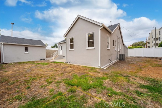 Detail Gallery Image 46 of 51 For 4326 Colbath Ave, Sherman Oaks,  CA 91423 - 2 Beds | 2 Baths