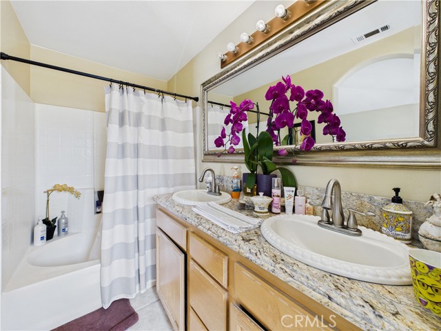 Detail Gallery Image 25 of 47 For 15 Redwood Ct, Stanton,  CA 90680 - 3 Beds | 2/1 Baths
