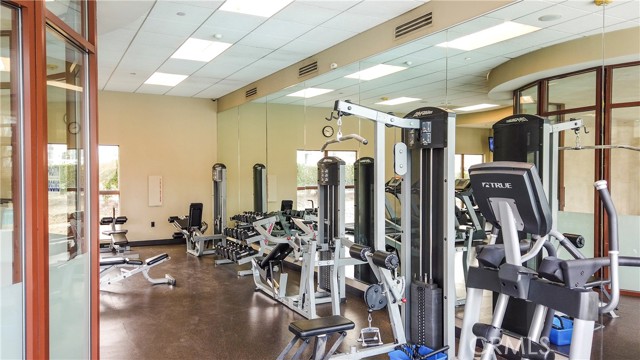 Detail Gallery Image 62 of 75 For 15455 Glenoaks Bld #502,  Sylmar,  CA 91342 - 2 Beds | 2 Baths