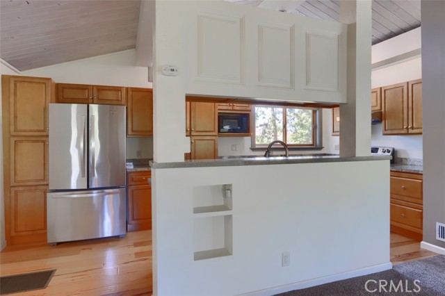 Detail Gallery Image 12 of 54 For 5987 Pine Top Dr, Mariposa,  CA 95338 - 3 Beds | 3 Baths
