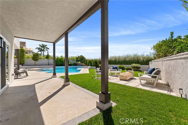 30135 Avenida Celestial, Rancho Palos Verdes, California 90275, 6 Bedrooms Bedrooms, ,3 BathroomsBathrooms,Residential,For Sale,Avenida Celestial,LG25230409