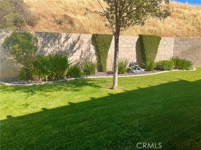 Detail Gallery Image 36 of 73 For 7123 Hidden Ct, Highland,  CA 92346 - 4 Beds | 3 Baths