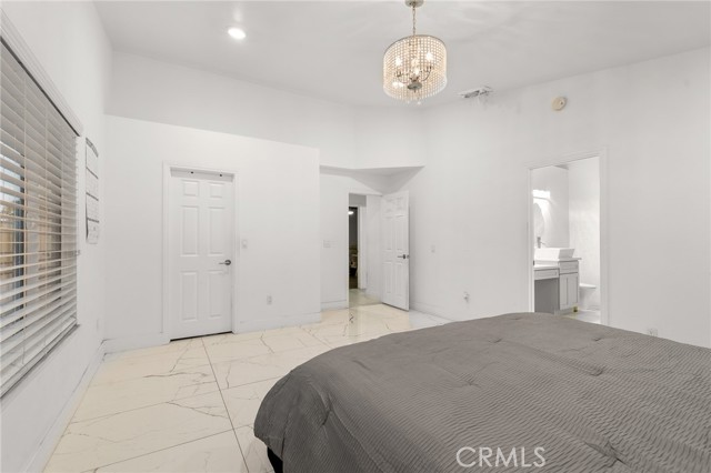 25405 Brodiaea Avenue, Moreno Valley CA: https://media.crmls.org/medias/f809f901-5b2e-4428-b44c-0d9f0d63699c.jpg