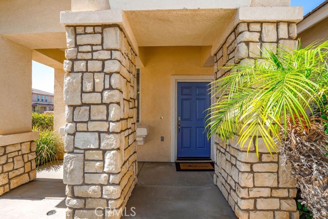 Detail Gallery Image 5 of 34 For 30877 Mirage Cir, Menifee,  CA 92584 - 4 Beds | 2 Baths