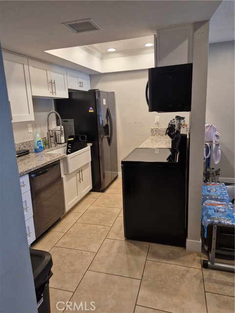 Detail Gallery Image 3 of 7 For 19246 Cottonwood Dr, Apple Valley,  CA 92308 - 1 Beds | 1 Baths