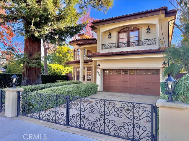 Detail Gallery Image 3 of 32 For 11310 Valley Spring Ln, Studio City,  CA 91602 - 5 Beds | 5 Baths