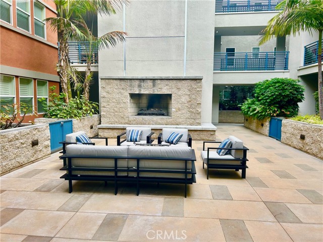 Detail Gallery Image 57 of 64 For 300 E 4th St. #101,  Long Beach,  CA 90802 - 1 Beds | 2 Baths