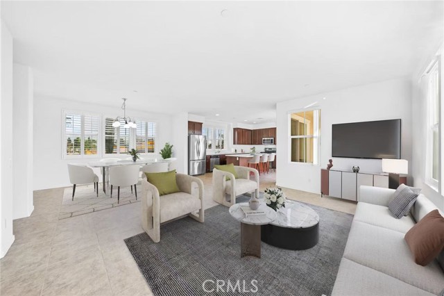 Detail Gallery Image 8 of 63 For 227 Promenade, Pomona,  CA 91767 - 3 Beds | 4 Baths