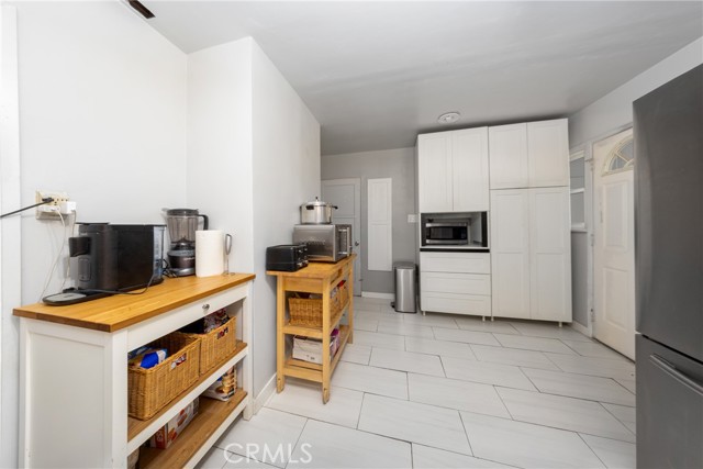 Detail Gallery Image 10 of 29 For 1222 W Lynwood, San Bernardino,  CA 92405 - 3 Beds | 1 Baths