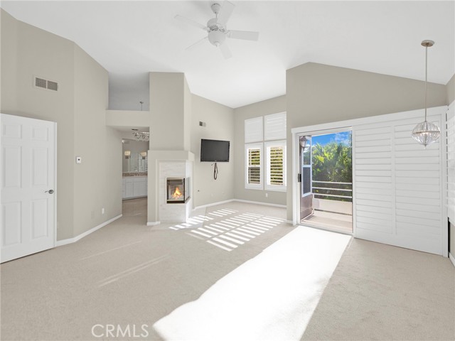 125 Heath Meadow Place, Simi Valley CA: https://media.crmls.org/medias/f80c012c-499f-4ea5-8c15-de7f19159b3c.jpg
