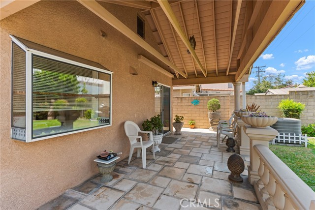 1227 Esteban Torres Drive, South El Monte CA: https://media.crmls.org/medias/f80cbba6-6815-42d1-a0b2-1a23190b305a.jpg