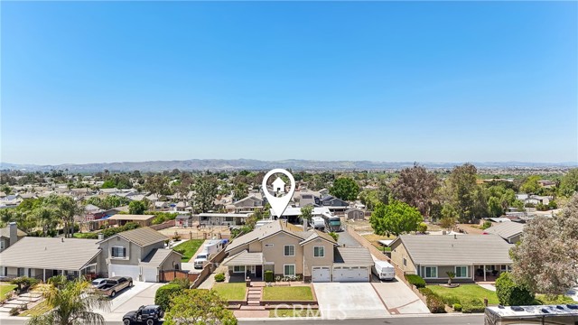 3622 Broken Twig Drive, Norco CA: https://media.crmls.org/medias/f80d499c-86d4-47a7-9e8b-739d67c5d2cf.jpg