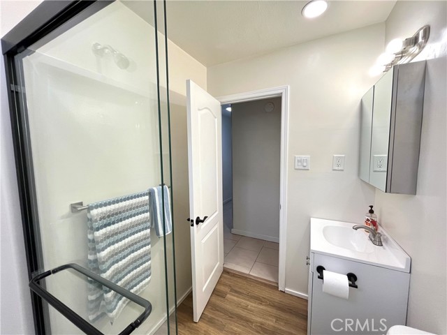 Detail Gallery Image 9 of 31 For 2350 Highbury Ave, Los Angeles,  CA 90032 - 5 Beds | 2 Baths
