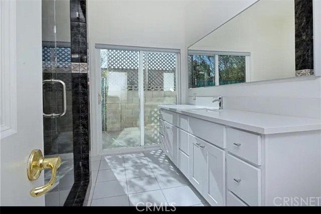 Detail Gallery Image 13 of 20 For 4406 Medley Pl, Encino,  CA 91316 - 4 Beds | 2/1 Baths