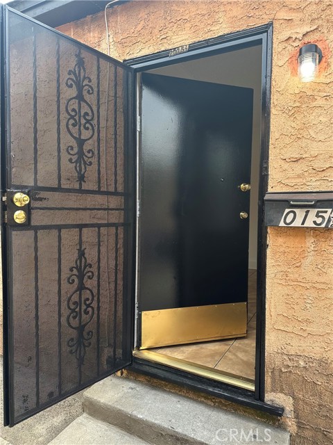 Detail Gallery Image 2 of 2 For 2015 Pennsylvania Ave #1/2,  Los Angeles,  CA 90033 - 1 Beds | 1 Baths