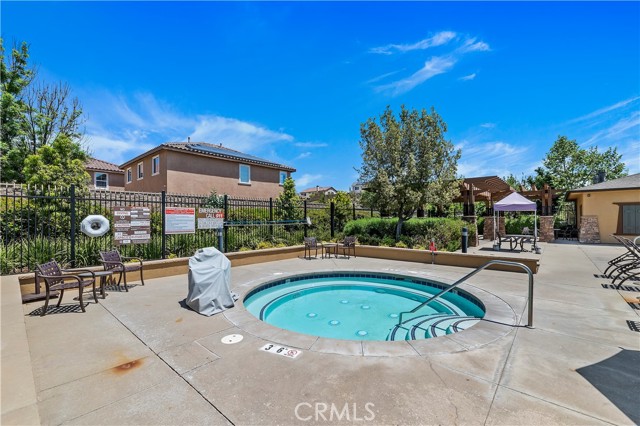 Detail Gallery Image 11 of 14 For 34108 Helenium St, Murrieta,  CA 92563 - 4 Beds | 3/1 Baths