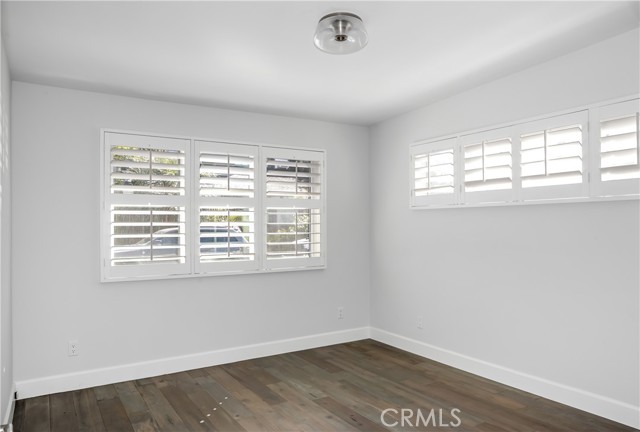 525 21st St, Manhattan Beach, California 90266, 3 Bedrooms Bedrooms, ,1 BathroomBathrooms,Residential,For Sale,21st St,SB25020966