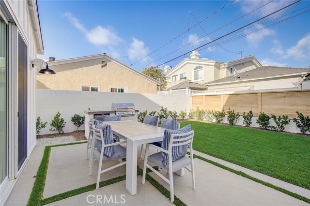 1204 Faymont Avenue, Manhattan Beach, California 90266, 4 Bedrooms Bedrooms, ,4 BathroomsBathrooms,Residential,Sold,Faymont,SB23171525