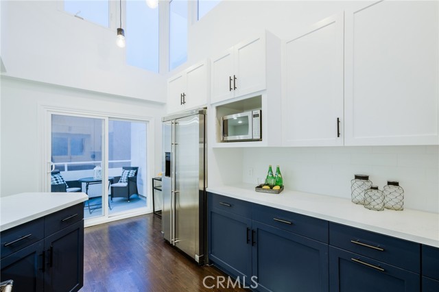 3207 Crest Drive, Manhattan Beach, California 90266, 3 Bedrooms Bedrooms, ,3 BathroomsBathrooms,Residential,Sold,Crest,PW21156135
