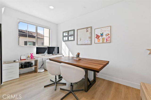 Detail Gallery Image 7 of 31 For 8475 Forest Park, Chino,  CA 91708 - 2 Beds | 2/1 Baths